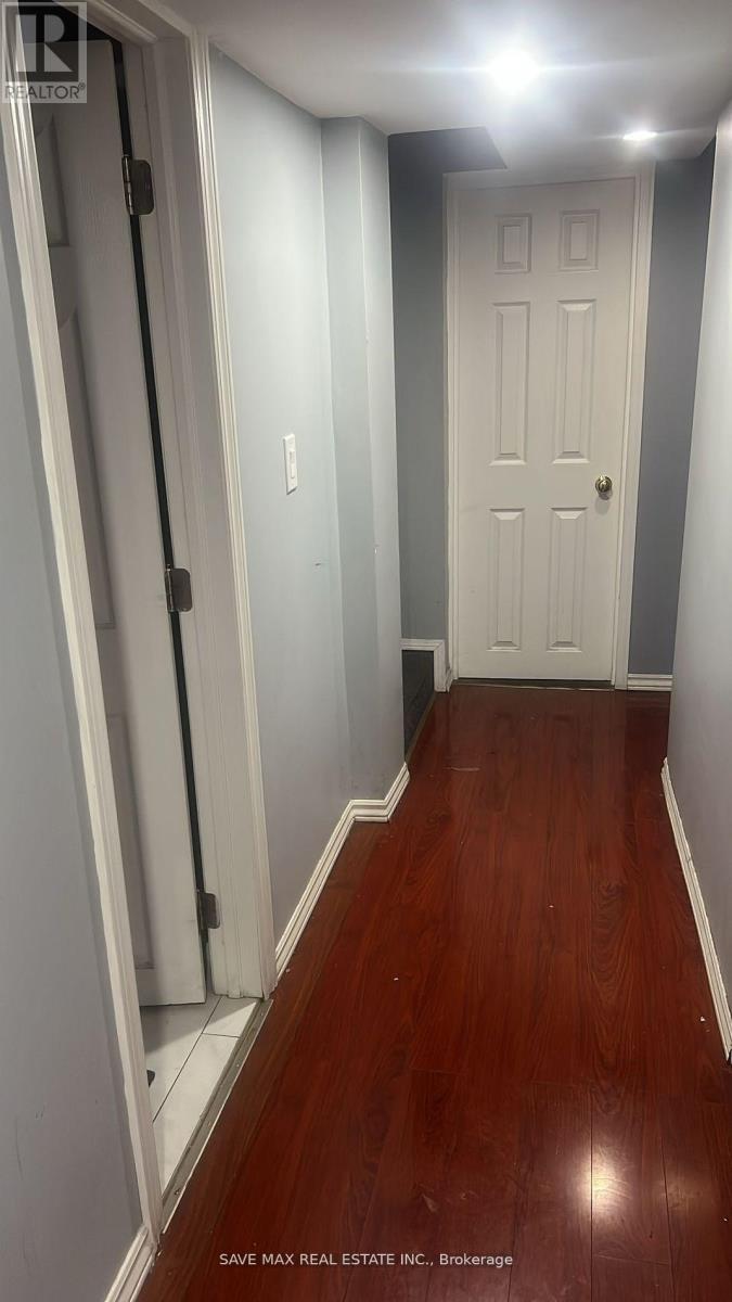 17 Tregate Crescent, Brampton, ON - Indoor Photo Showing Other Room