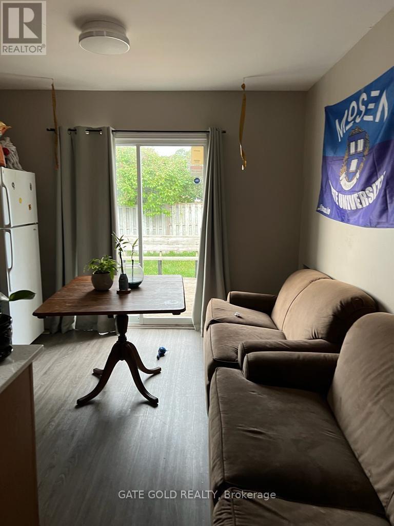 185 Thurman Circle, London East, ON - Indoor