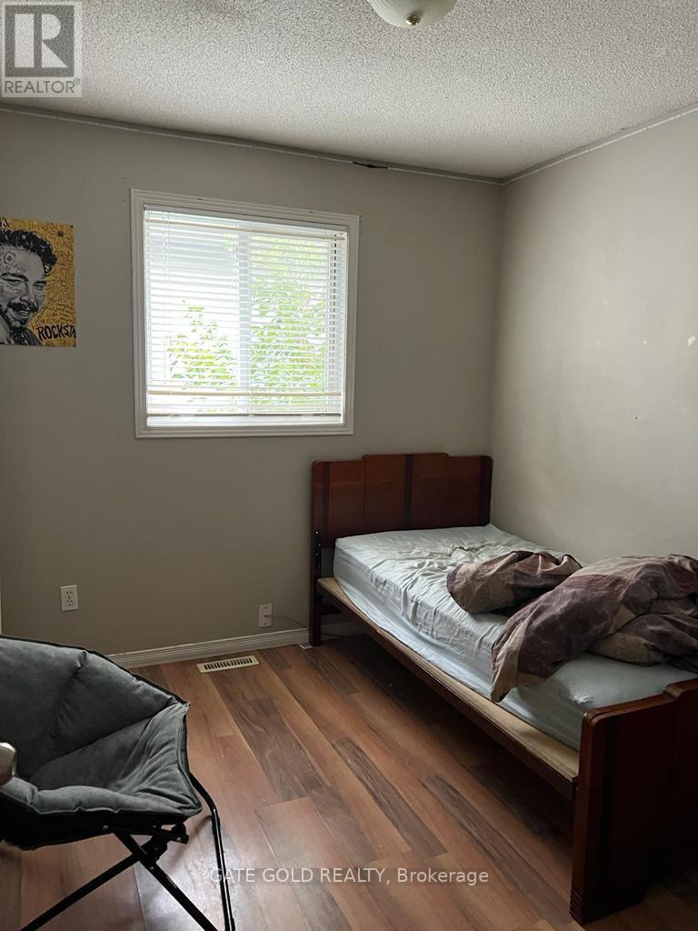 185 Thurman Circle, London East, ON - Indoor Photo Showing Bedroom
