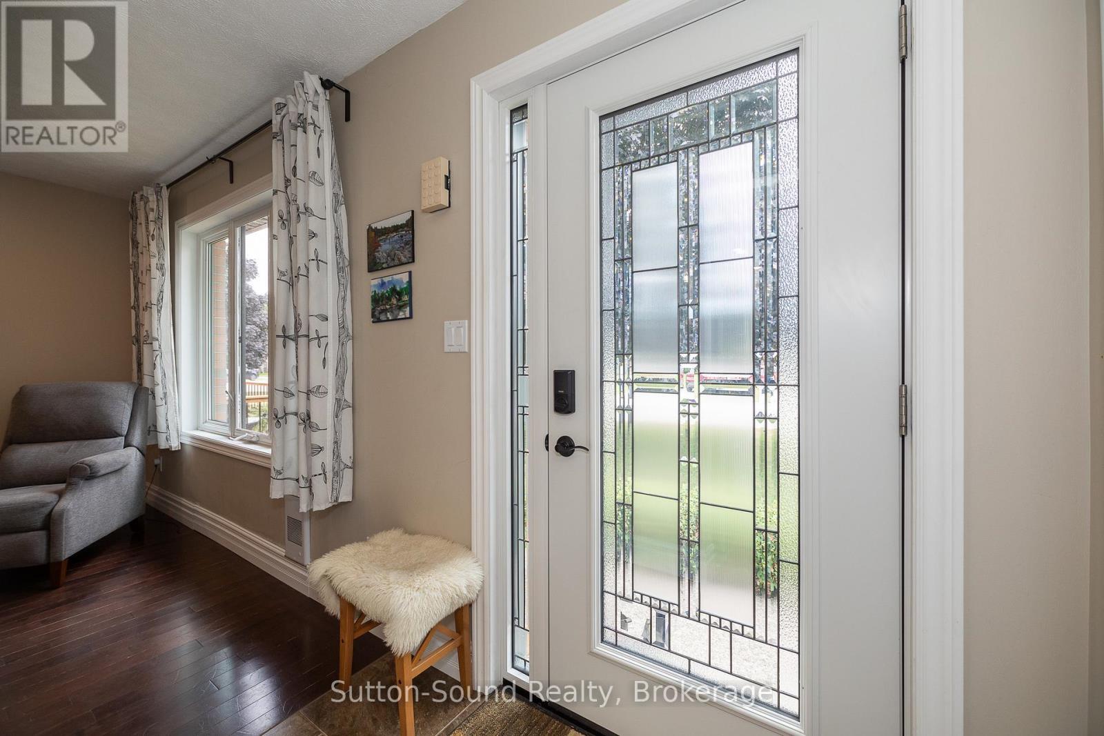 1160 12Th Street E, Owen Sound, ON - Indoor Photo Showing Other Room