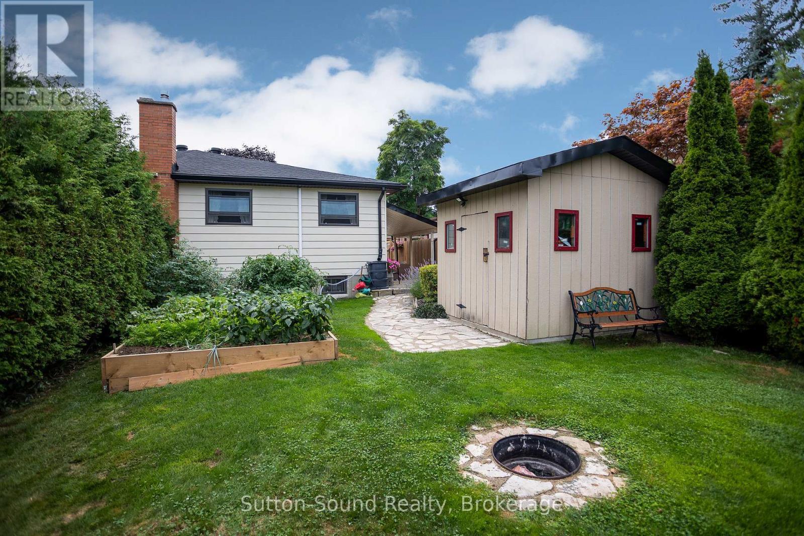 1160 12Th Street E, Owen Sound, ON - Outdoor