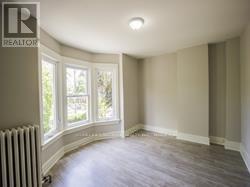 Upper - 186 Kingston Road, Toronto, ON - Indoor Photo Showing Other Room