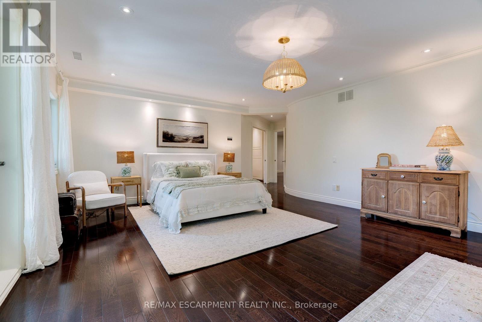 106 Appleby Place, Burlington, ON - Indoor Photo Showing Bedroom