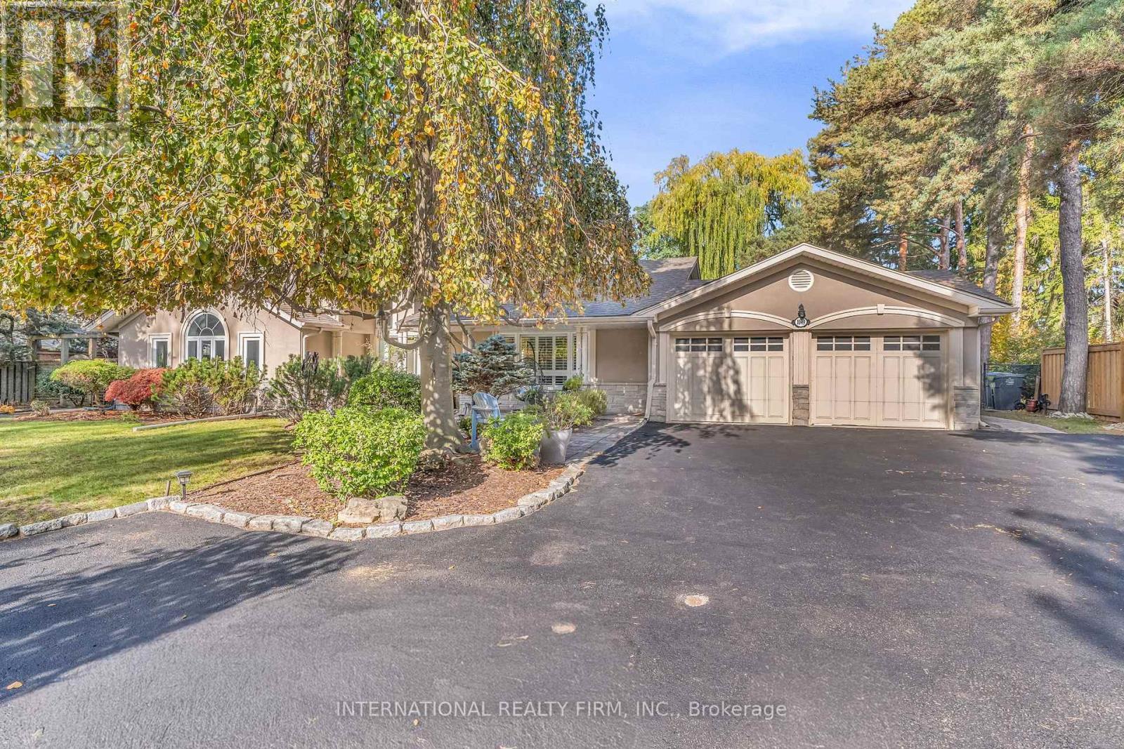 Front of Home facing Driveway - 1049 Indian Road, Mississauga, ON - Outdoor