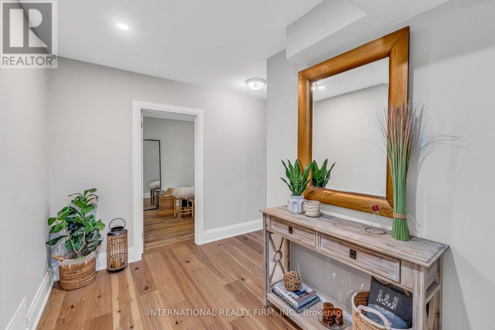 Foyer on Ground Level - 1049 Indian Road, Mississauga, ON - Indoor Photo Showing Other Room