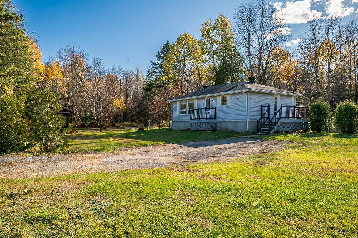 Façade - 8064 Route Sir-Wilfrid-Laurier, Mirabel, QC - Outdoor