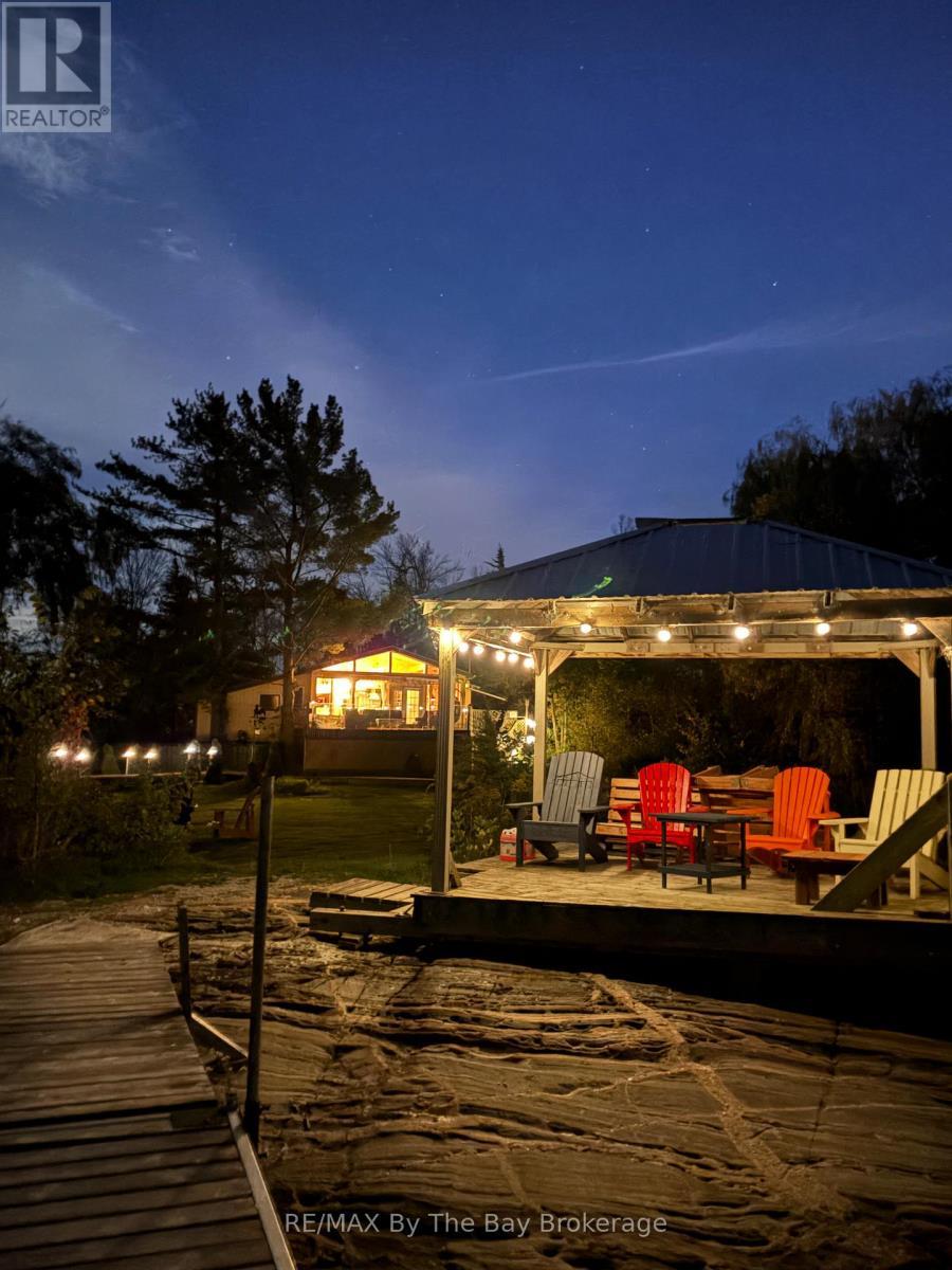 116 Island 150/ Brosseau Island, Georgian Bay (Baxter), ON - Outdoor