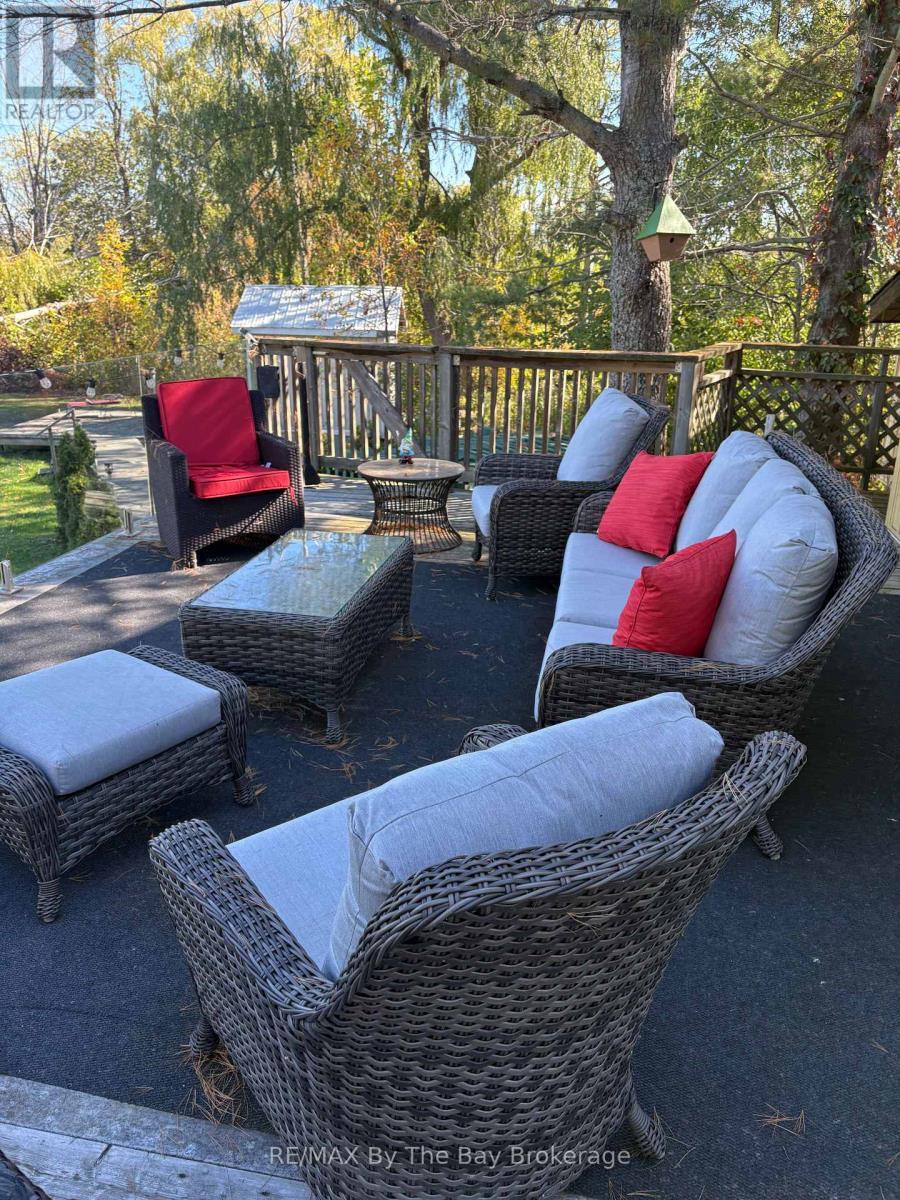 116 Island 150/ Brosseau Island, Georgian Bay (Baxter), ON - Outdoor With Deck Patio Veranda