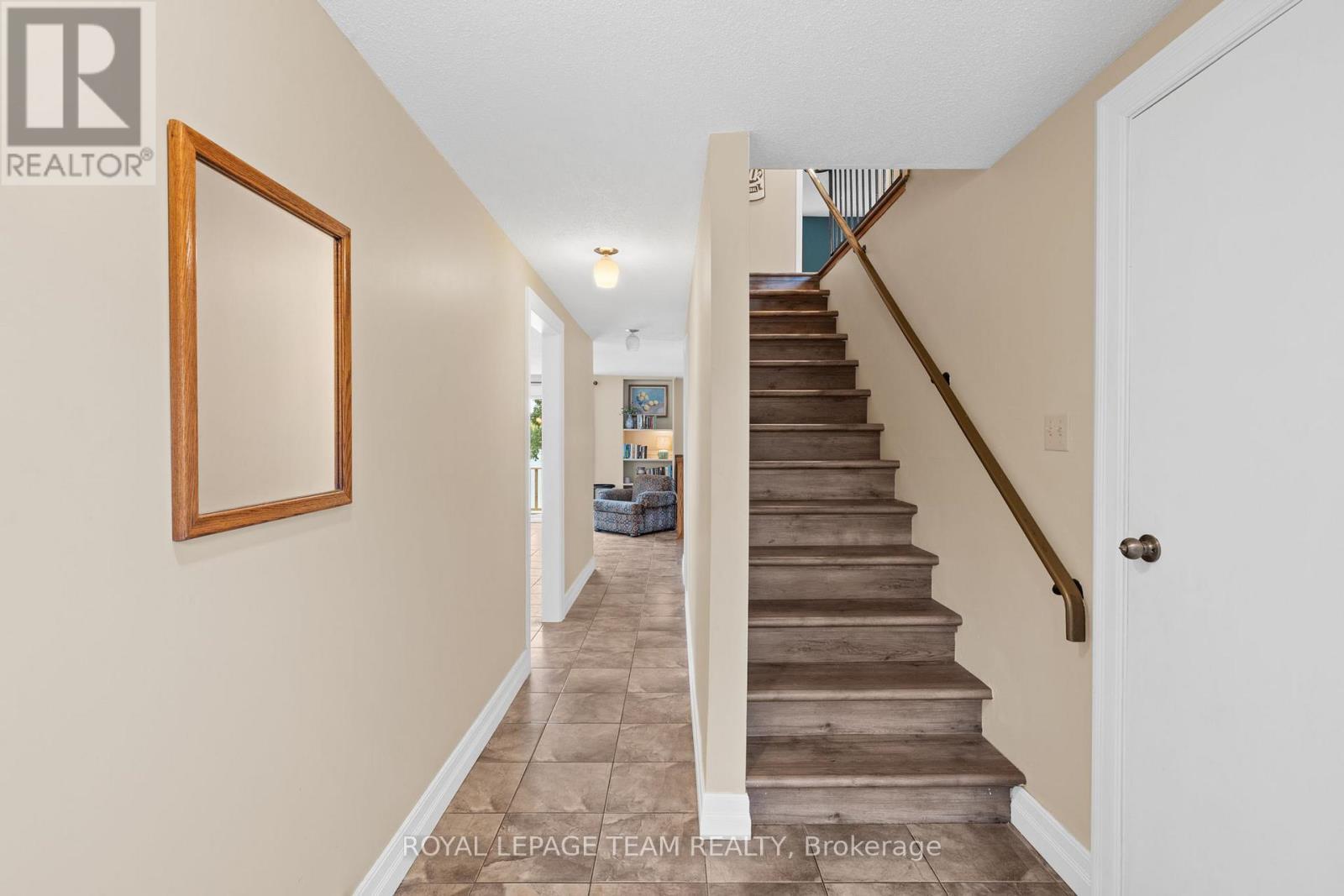 1119 Firefly Lane, Ottawa, ON - Indoor Photo Showing Other Room