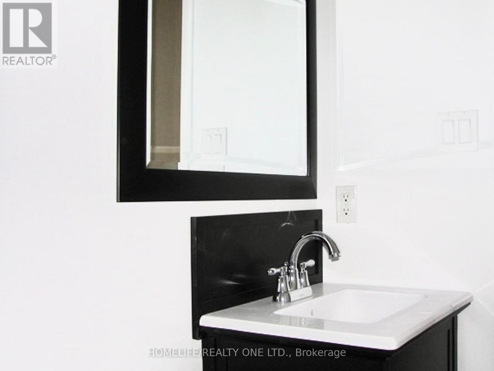 77 Tecumseth Street, Toronto, ON -