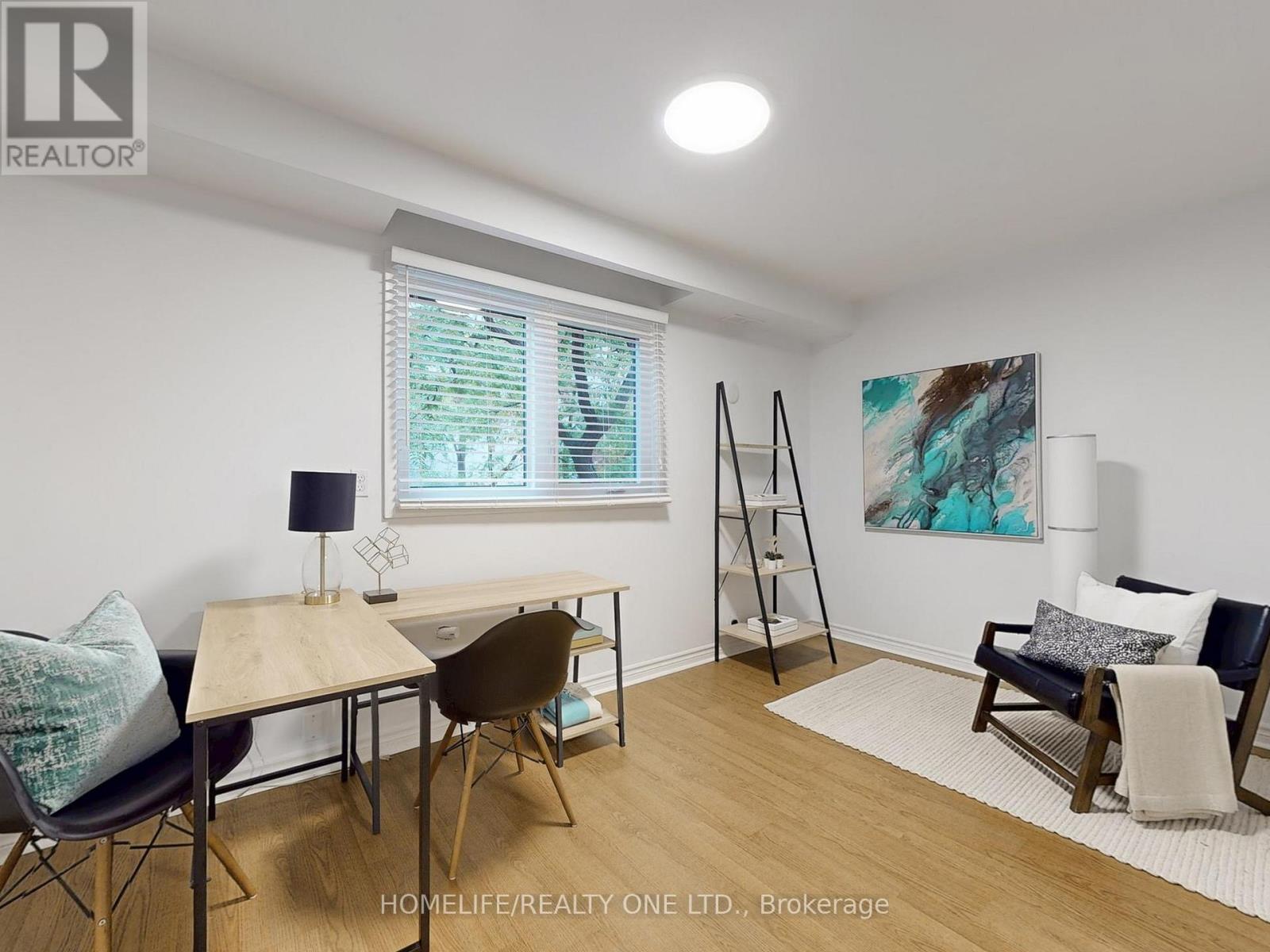 77 Tecumseth Street, Toronto, ON - Indoor Photo Showing Office