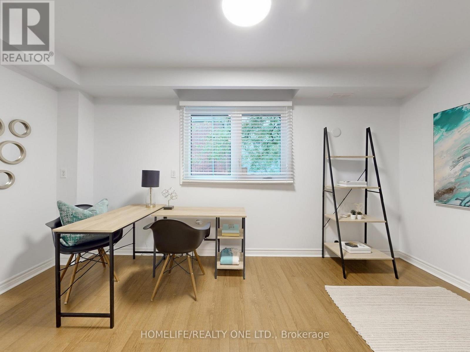 77 Tecumseth Street, Toronto, ON - Indoor Photo Showing Office