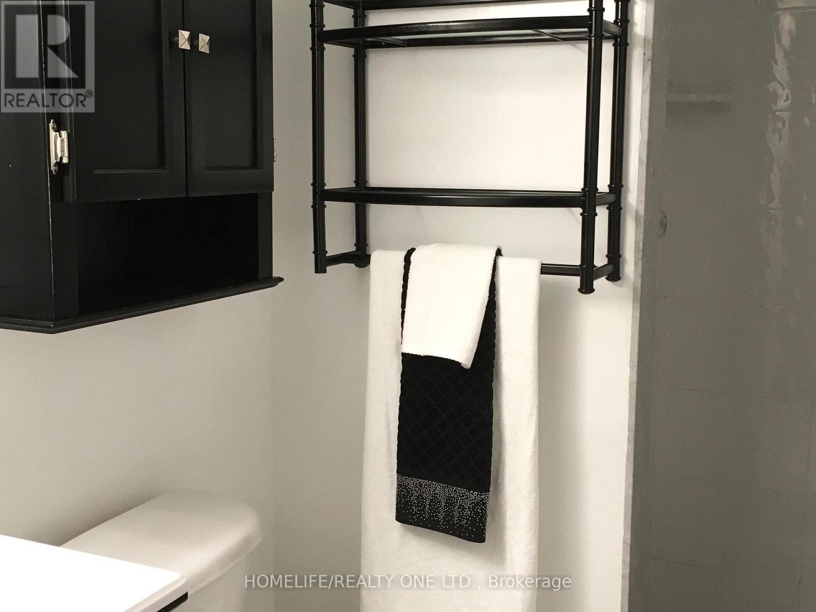 77 Tecumseth Street, Toronto, ON -