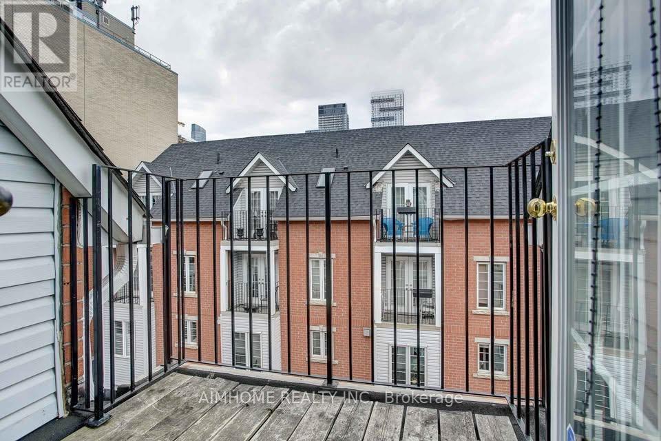 4 - 150 George Street, Toronto, ON - Outdoor With Exterior