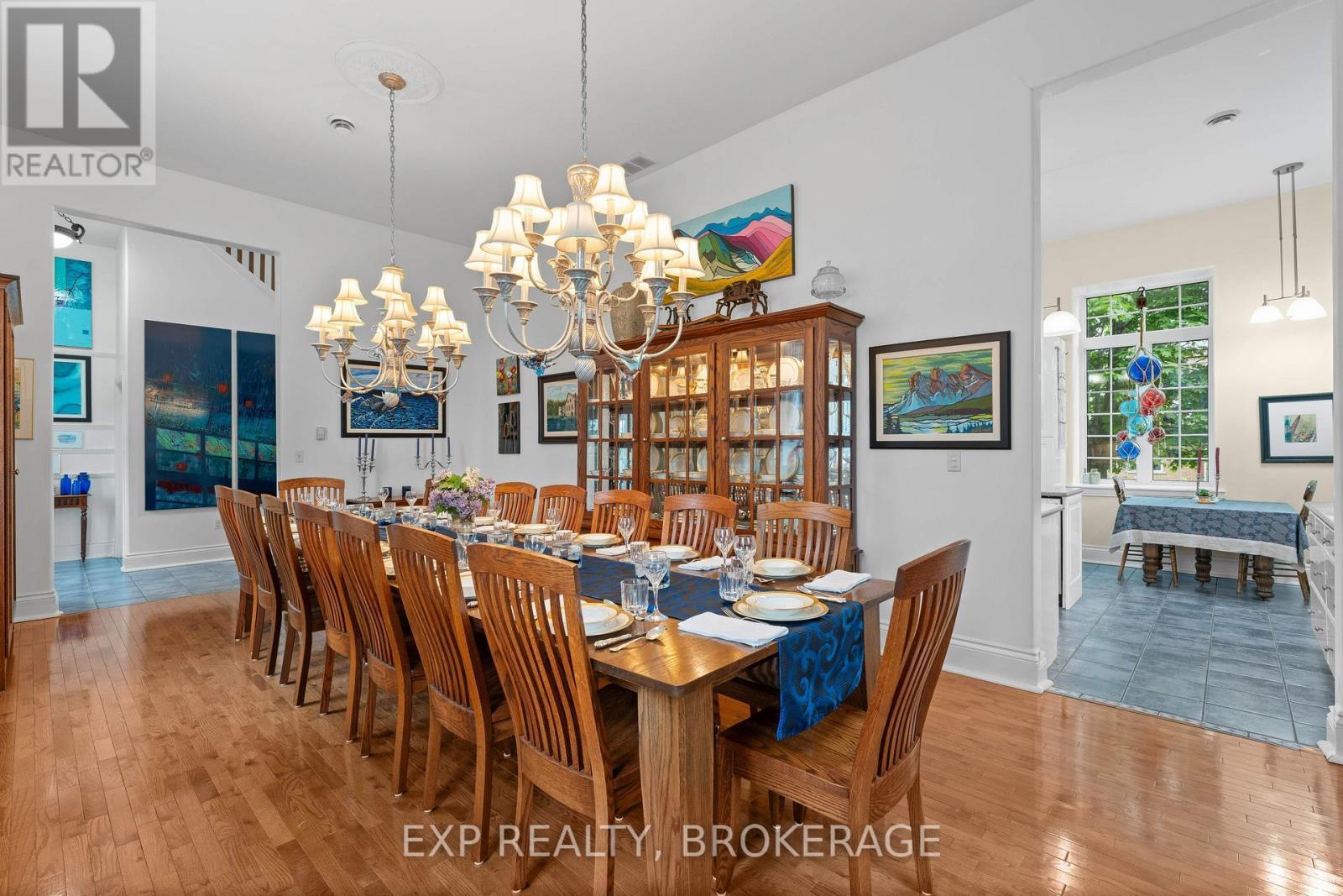 11 Cross Street, Loyalist (Odessa), ON - Indoor Photo Showing Dining Room