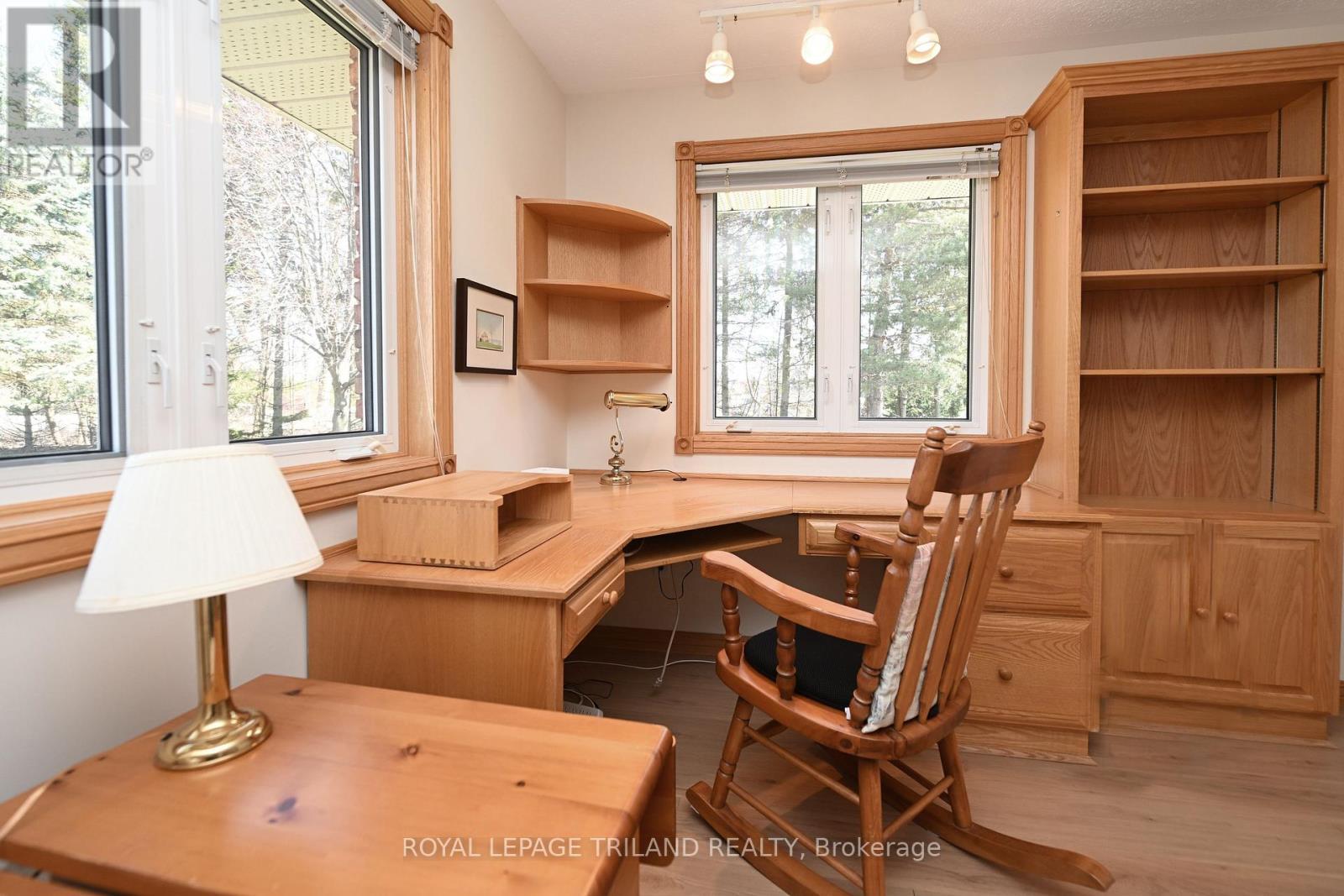 7154 Talbot Trail, Chatham-Kent (Blenheim), ON - Indoor Photo Showing Office