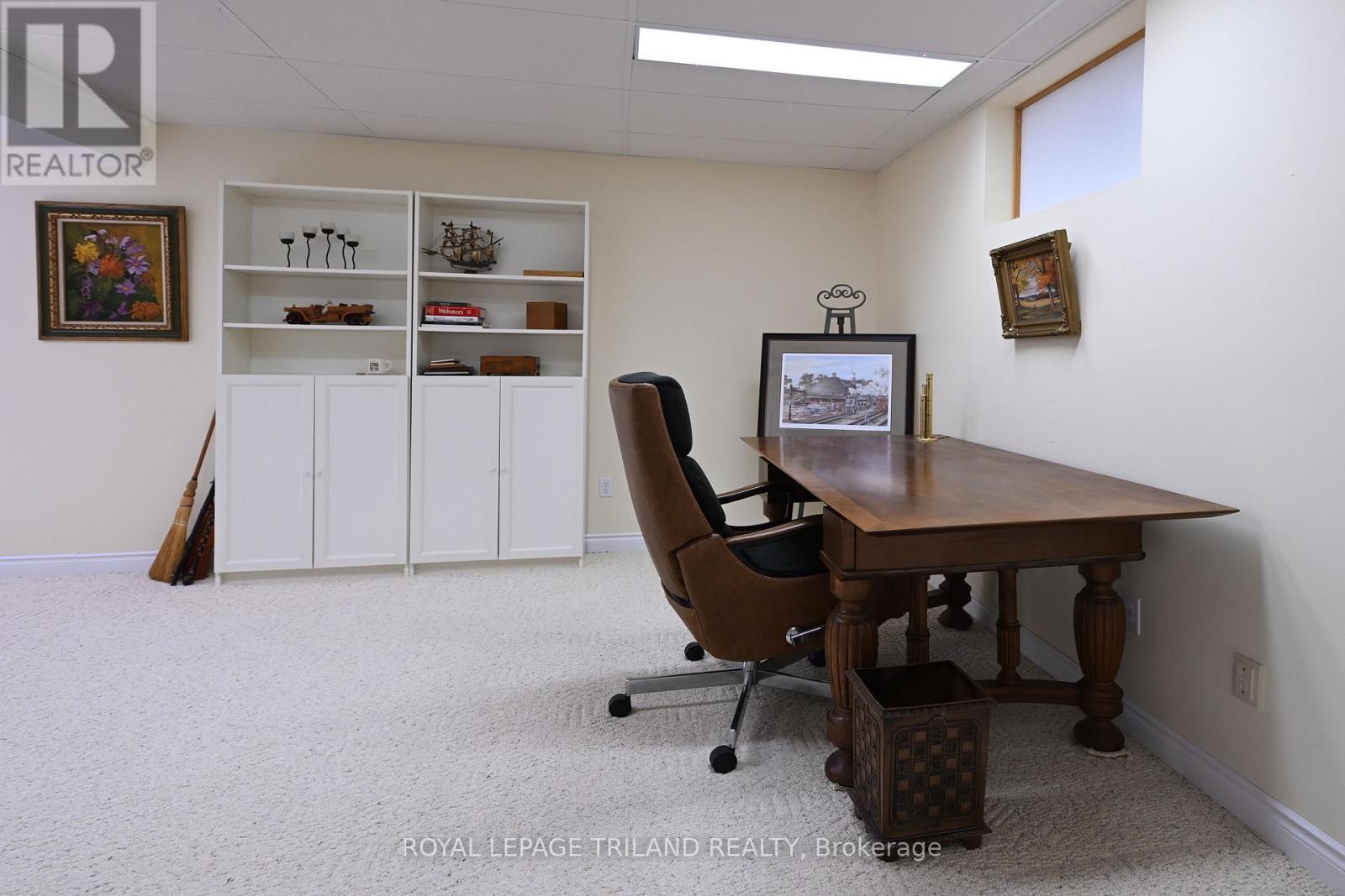 7154 Talbot Trail, Chatham-Kent (Blenheim), ON - Indoor Photo Showing Office