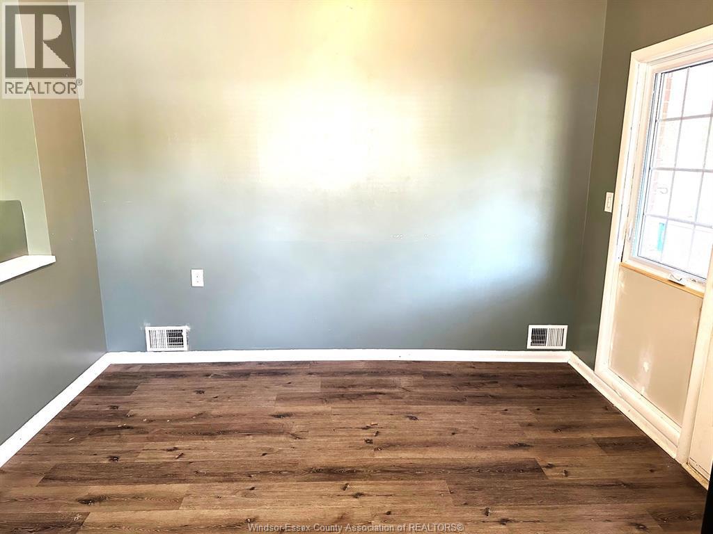 3551 Woodland, Windsor, ON - Indoor Photo Showing Other Room