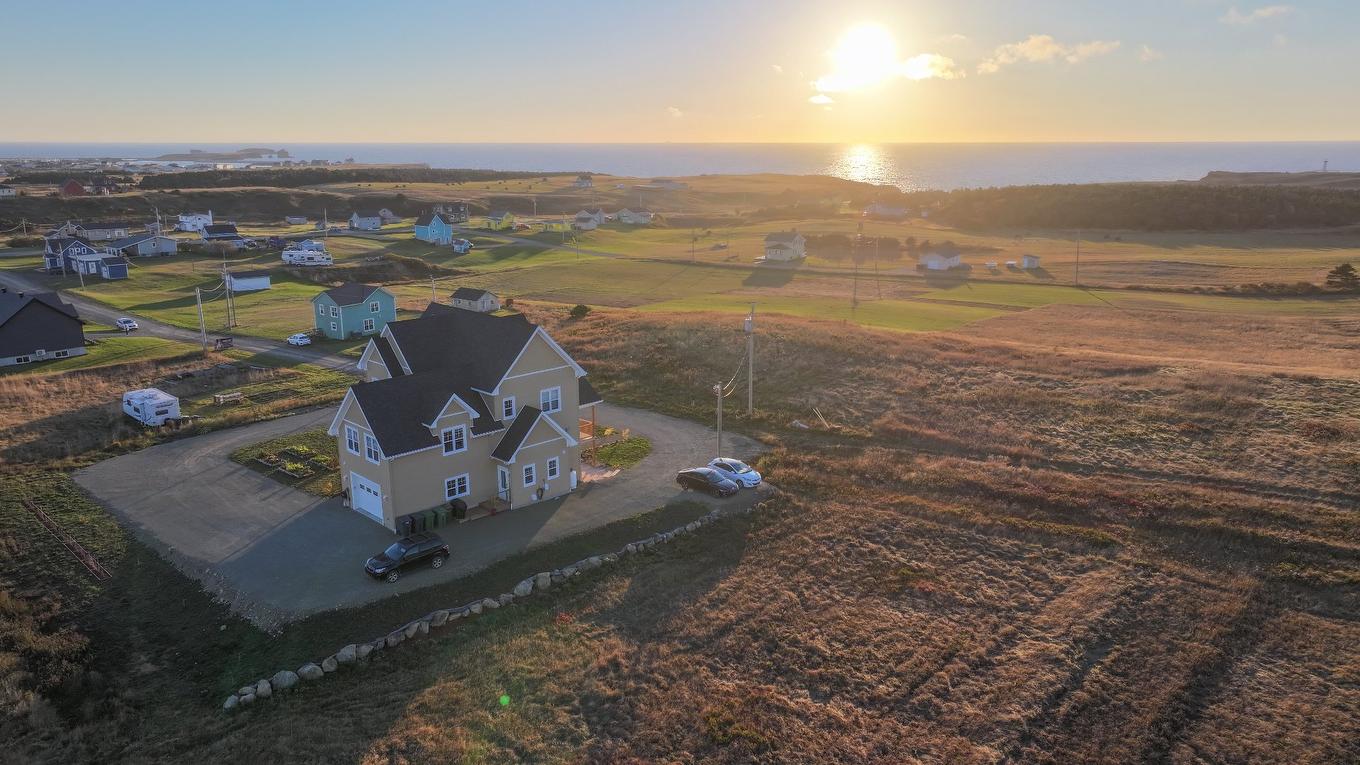 Photo aérienne - 30 Ch. Joseph-Leblanc, Les Îles-De-La-Madeleine, QC - Outdoor With View