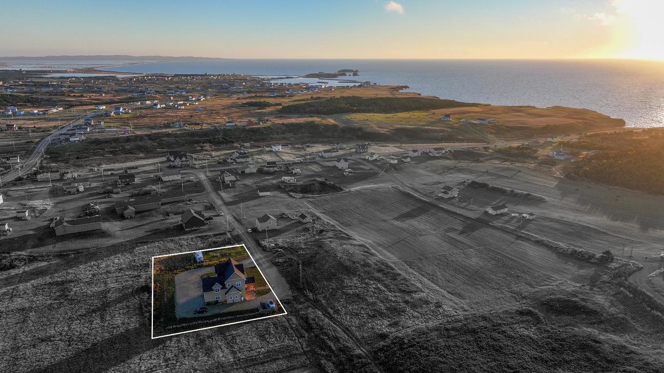 Photo aérienne - 30 Ch. Joseph-Leblanc, Les Îles-De-La-Madeleine, QC - Outdoor With View