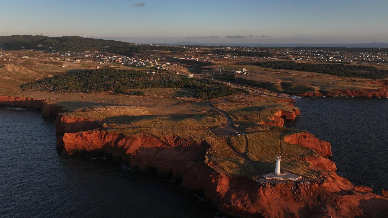 Vue d'ensemble - 30 Ch. Joseph-Leblanc, Les Îles-De-La-Madeleine, QC - Outdoor With Body Of Water With View