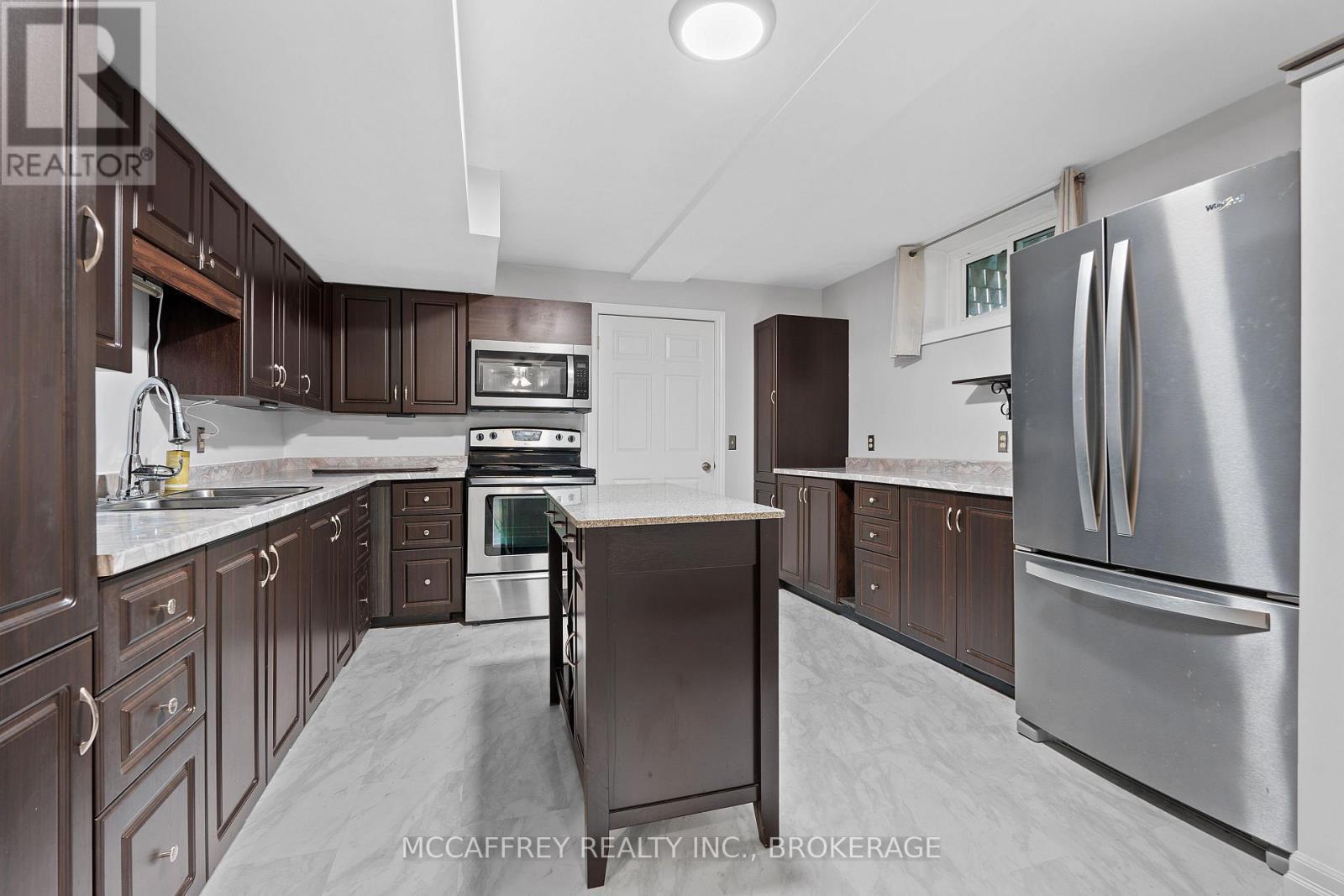 51 Luffman Road, Tweed (Hungerford (Twp)), ON - Indoor Photo Showing Kitchen
