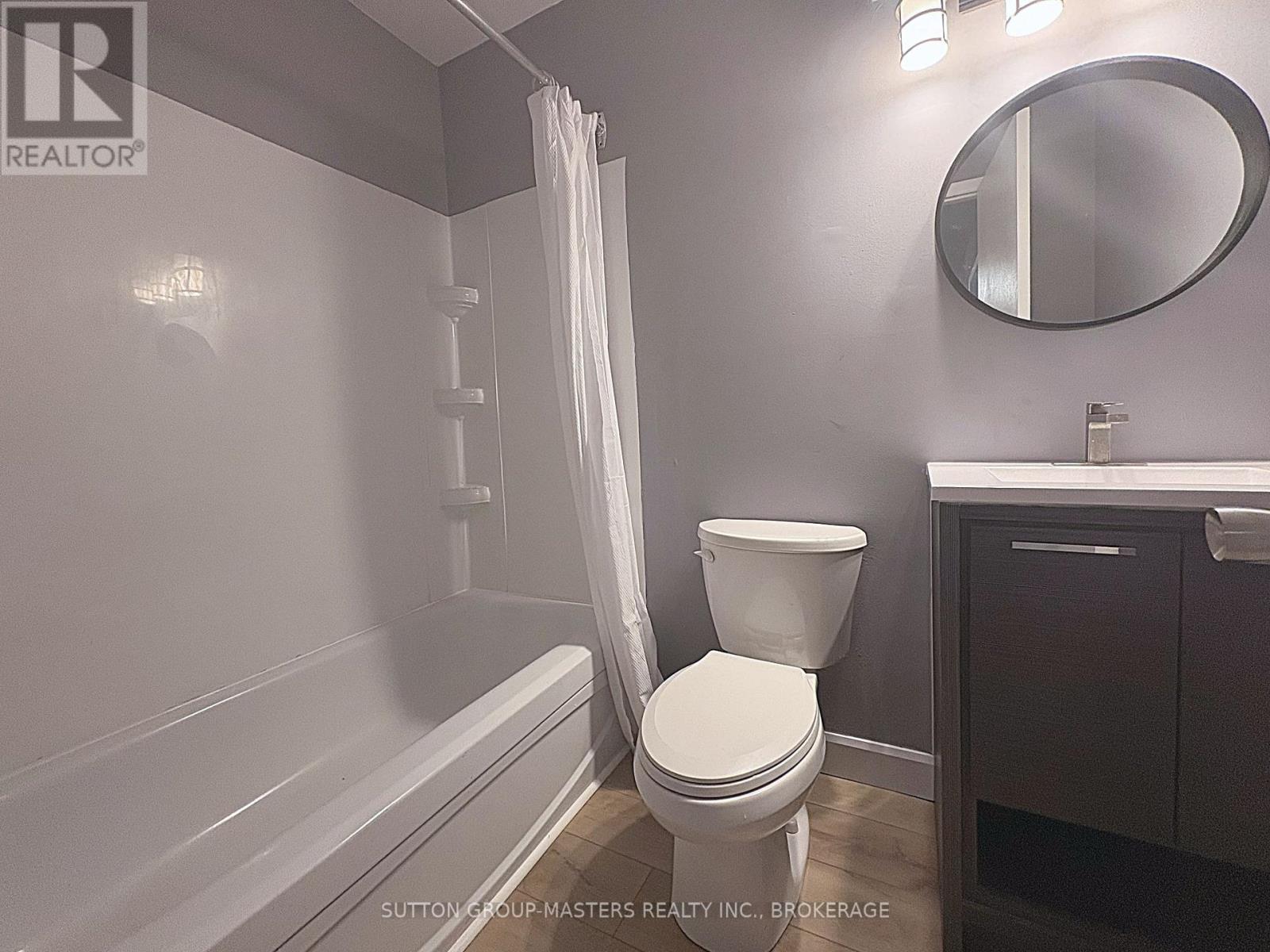 301 - 1000 Pembridge Crescent, Kingston (North Of Taylor-Kidd Blvd), ON - Indoor Photo Showing Bathroom