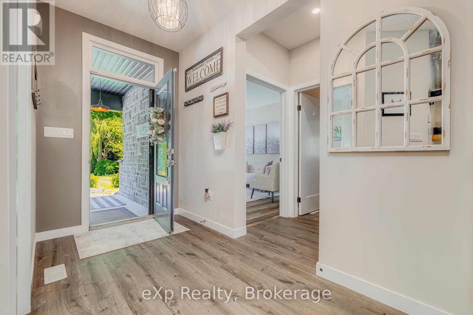 45372 Davies Street, Huron East (Grey), ON - Indoor Photo Showing Other Room