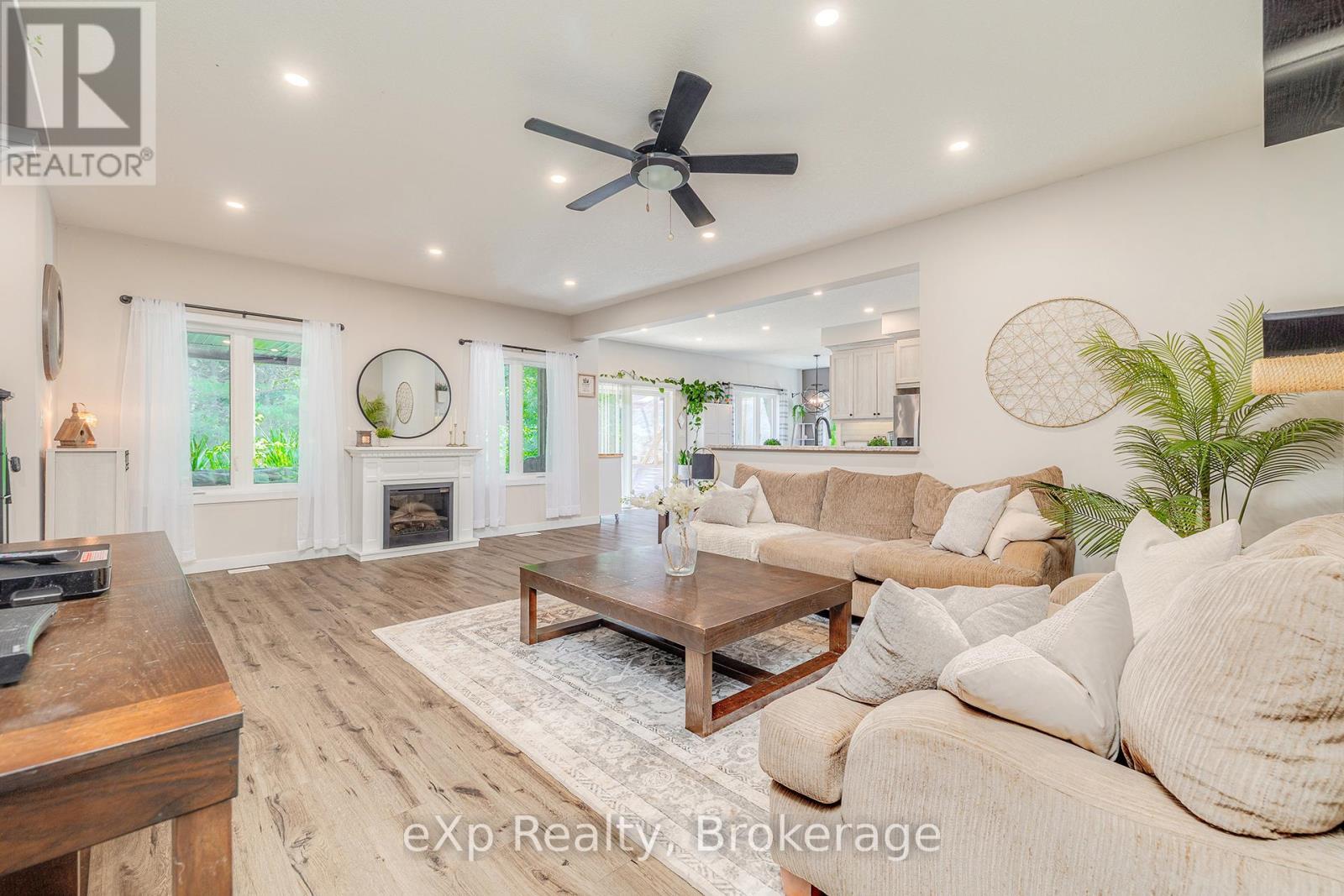 45372 Davies Street, Huron East (Grey), ON - Indoor Photo Showing Living Room With Fireplace