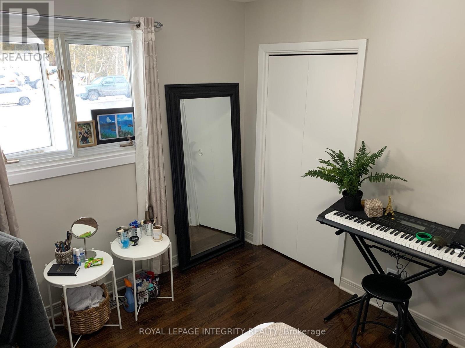 1152 Tawney Road, Ottawa, ON - Indoor