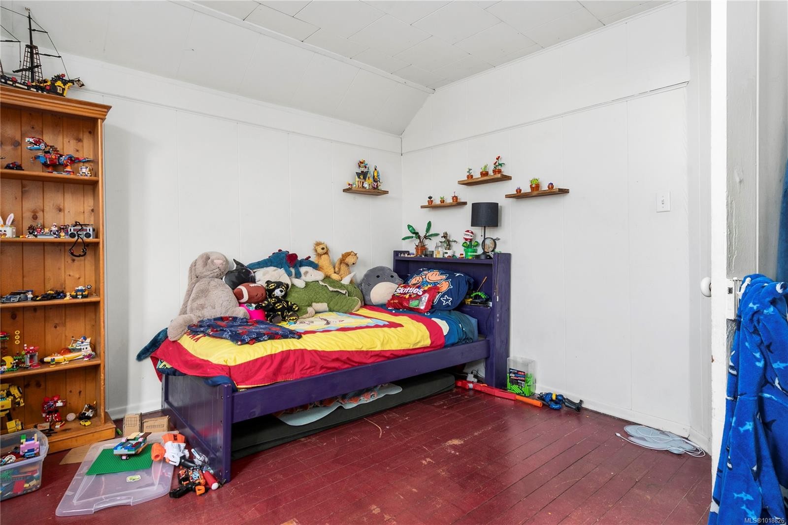 2765 Penrith Ave, Cumberland, BC