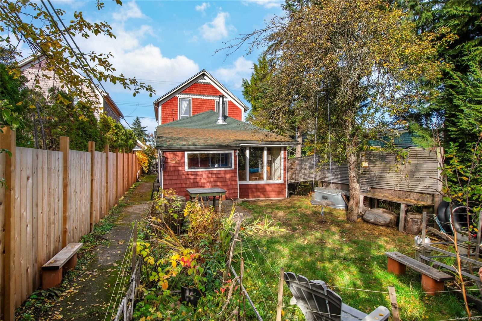 2765 Penrith Ave, Cumberland, BC