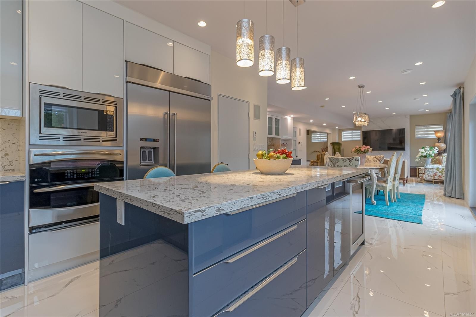 2328 Dunlevy St, Oak Bay, BC