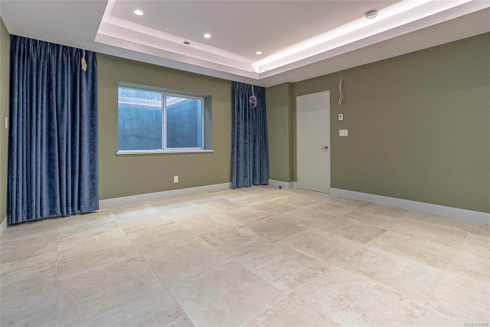 2328 Dunlevy St, Oak Bay, BC