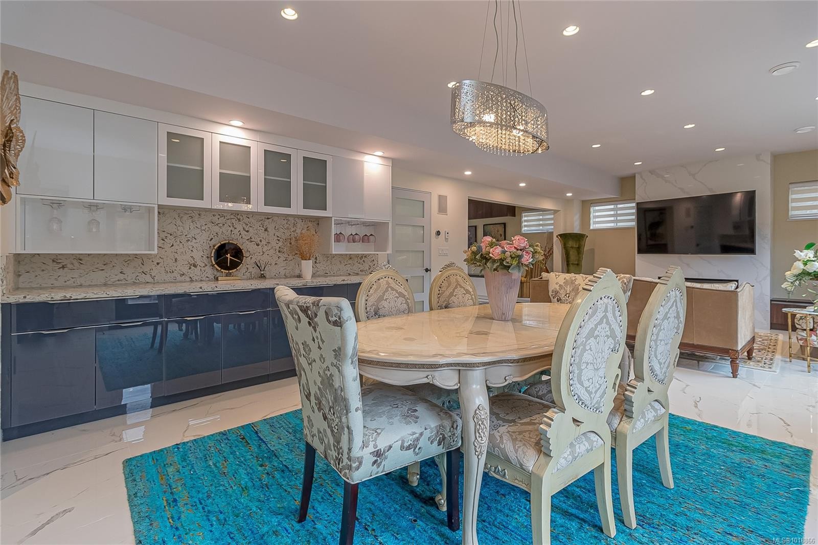 2328 Dunlevy St, Oak Bay, BC