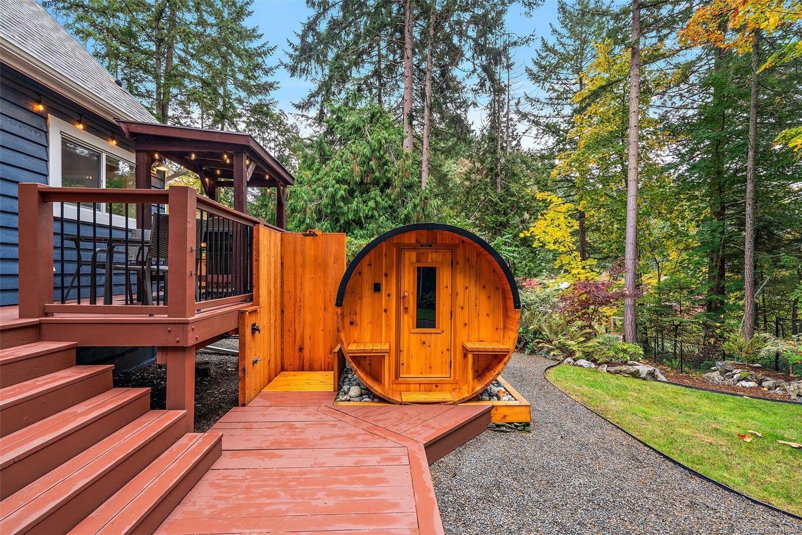 1409 Hillgrove Rd, North Saanich, BC