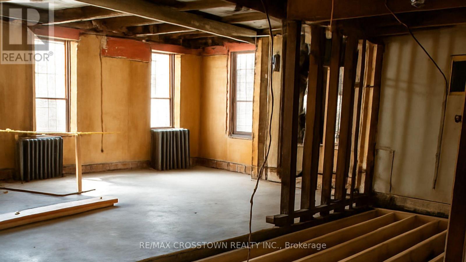 59 Main Street, Penetanguishene, ON