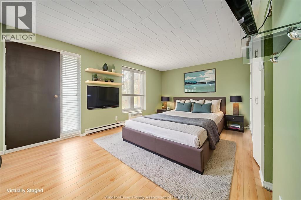 6562 Thornberry Crescent Unit# 6562, Windsor, ON - Indoor Photo Showing Bedroom