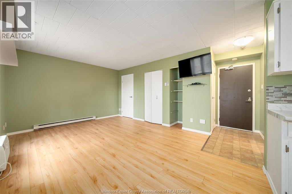 6562 Thornberry Crescent Unit# 6562, Windsor, ON - Indoor Photo Showing Other Room