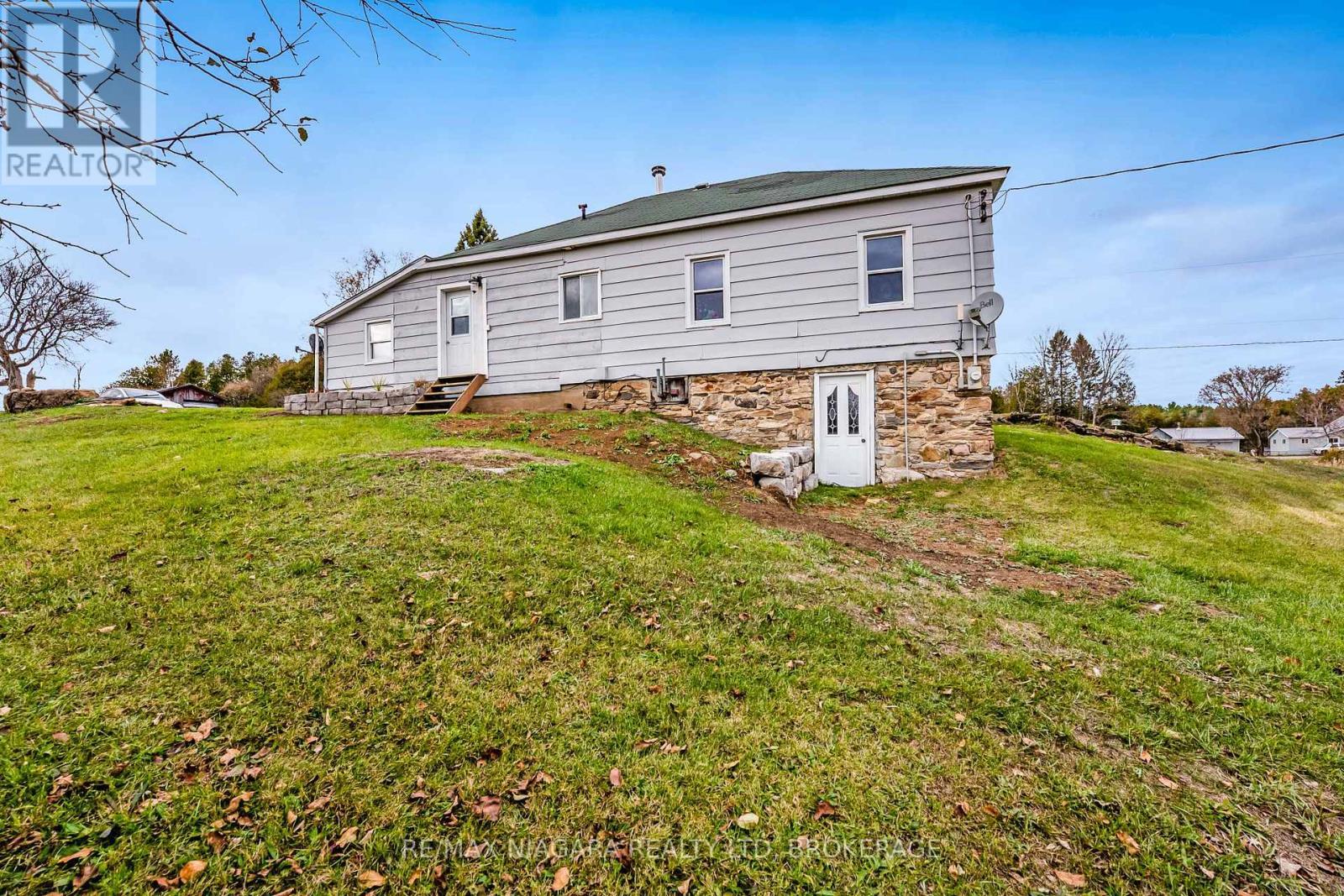 7357 Road 506 Road, Frontenac (Frontenac North), ON - Outdoor