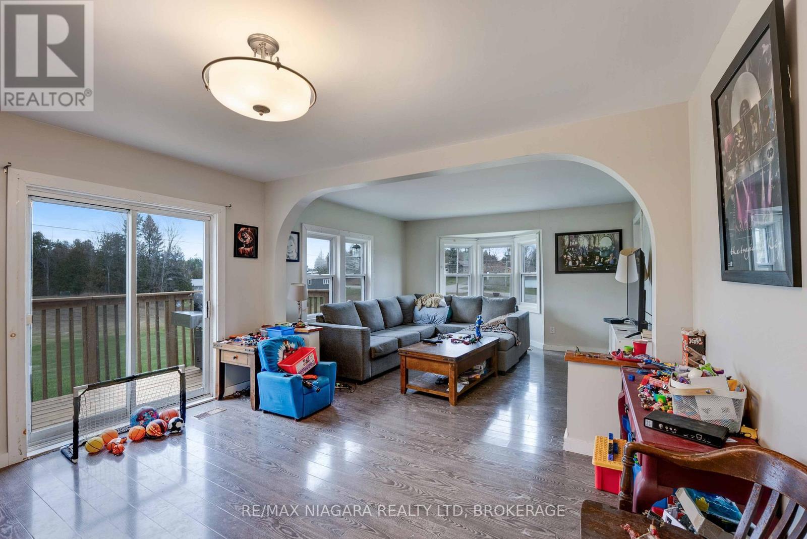 7357 Road 506 Road, Frontenac (Frontenac North), ON - Indoor Photo Showing Other Room