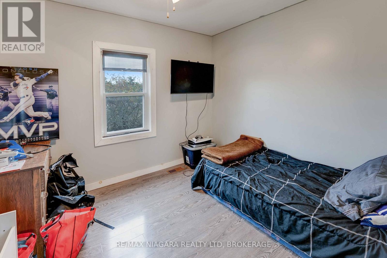 7357 Road 506 Road, Frontenac (Frontenac North), ON - Indoor Photo Showing Bedroom
