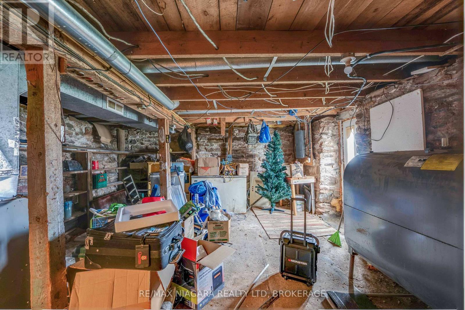 7357 Road 506 Road, Frontenac (Frontenac North), ON - Indoor Photo Showing Basement