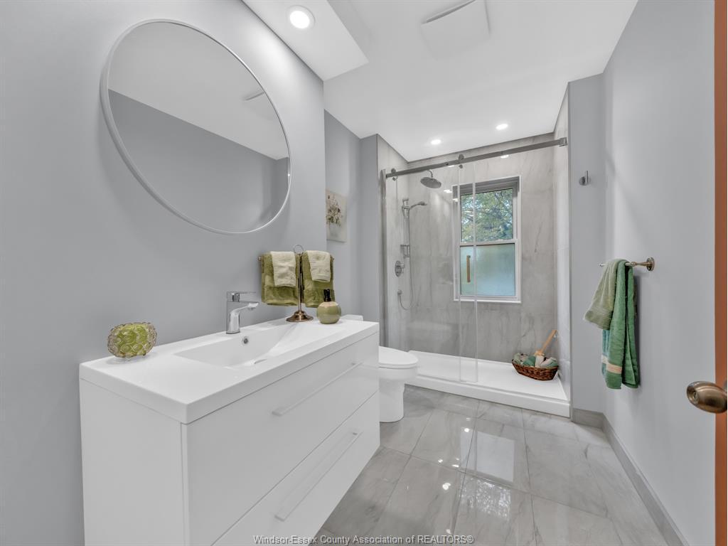 283 Gladstone Avenue, Windsor, ON