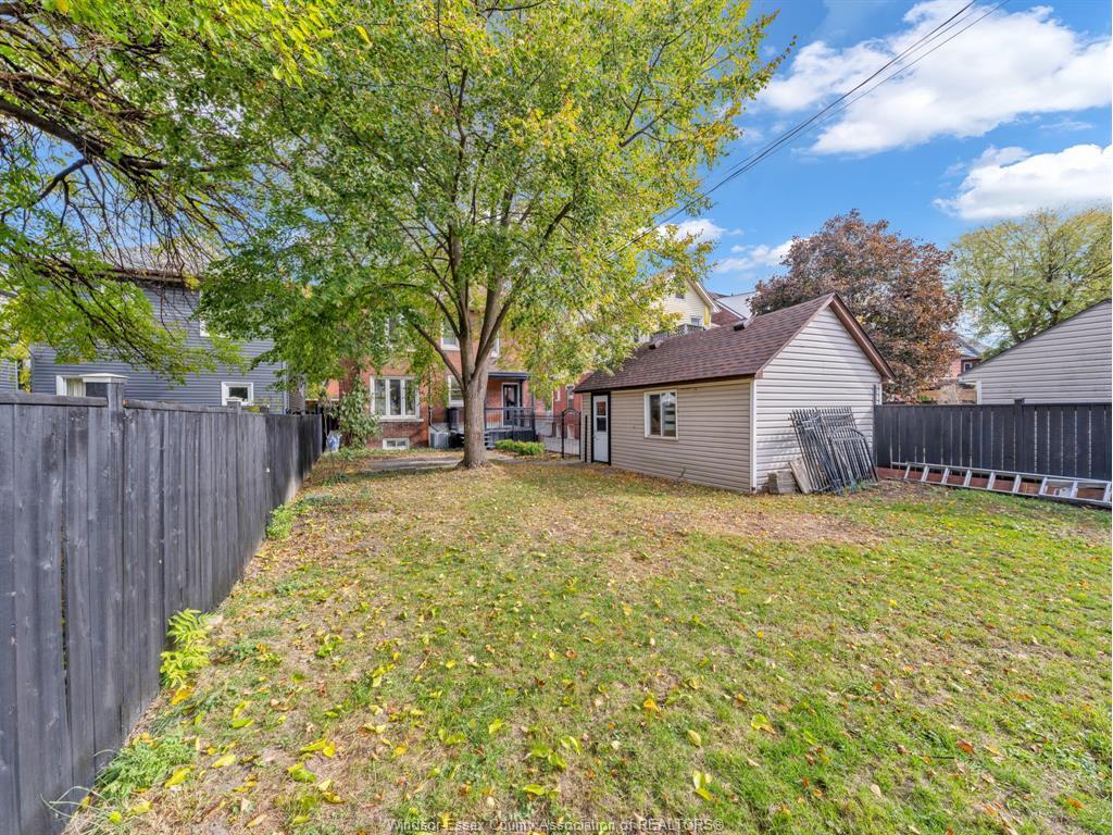 283 Gladstone Avenue, Windsor, ON