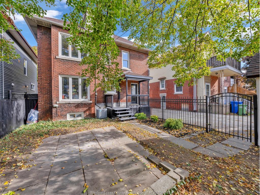 283 Gladstone Avenue, Windsor, ON