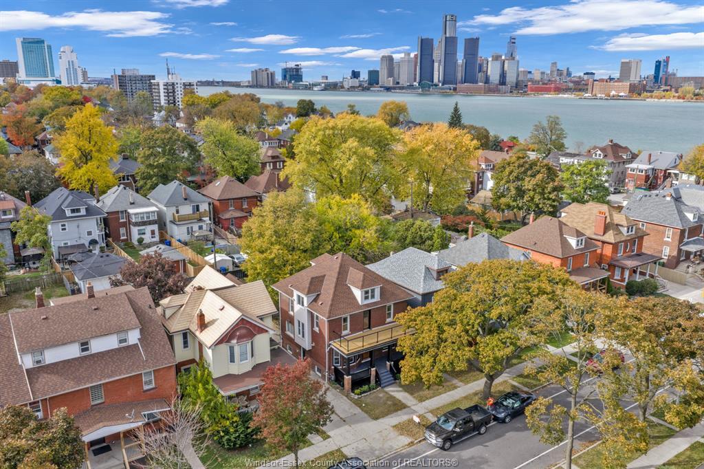 283 Gladstone Avenue, Windsor, ON