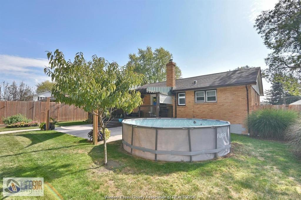 1050 Scofield Avenue, Windsor, ON