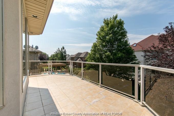 303 Shoreview Circle, Windsor, ON