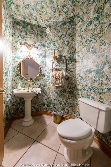 303 Shoreview Circle, Windsor, ON